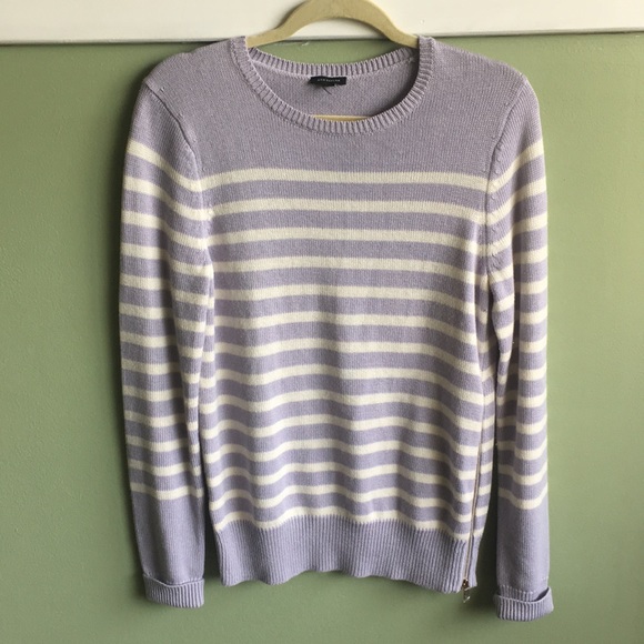 Ann Taylor Sweaters - ✨Ann Taylor Sweater